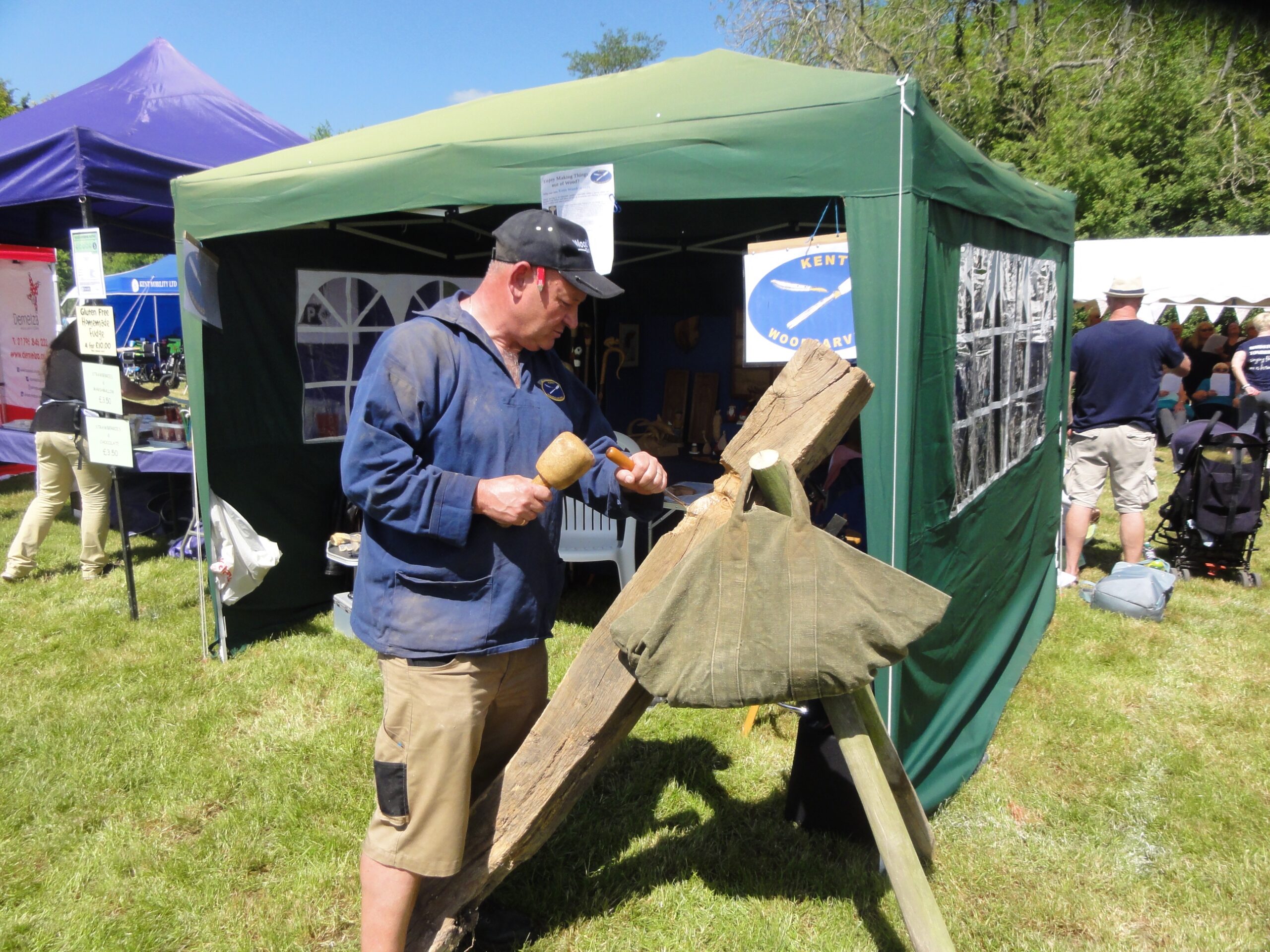 West Kent Garden and Craft Show in Tonbridge Kent Woodcarvers